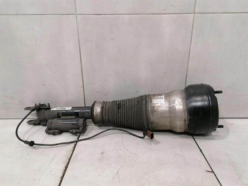 MERCEDES S W222 Shock Absorber Front A2223202000 Stossdämpfer Vorne Re Airmatic