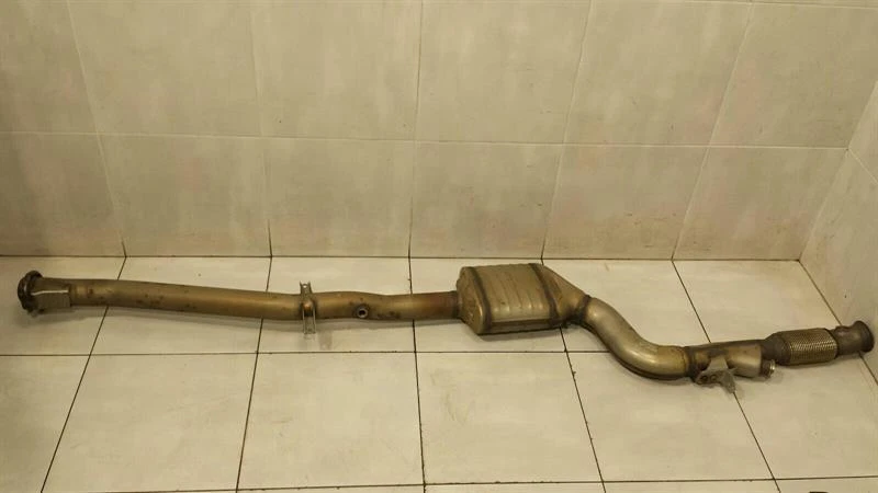 MERCEDES C Class W205 Down Pipe A2054901420 Auspuff Auspuffanlage  RHD
