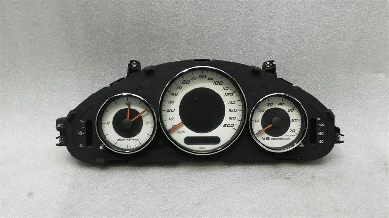 MERCEDES W219 V8 Compressor AMG Instrument cluster A2195401011 Speedometer MPH