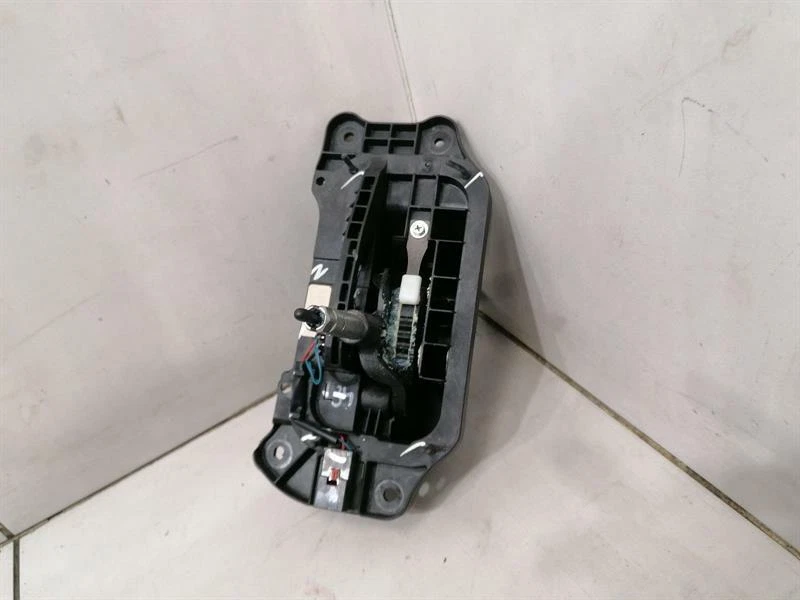 CHEVROLET CORVETTE C7 Z06  Gear selector 23320197 Schaltkulisse 84125980 - Image 2