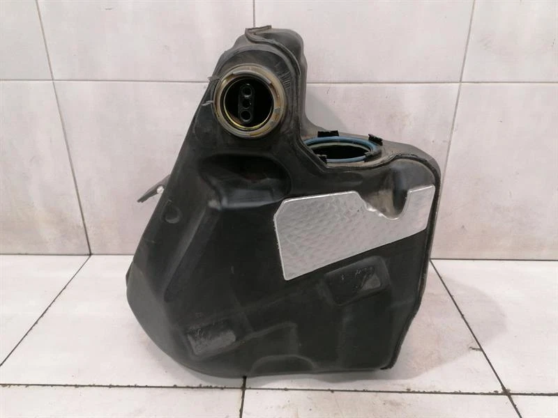 CHEVROLET CORVETTE C7 Fuel Tank 84037299 Kraftstofftank Right Rechts - Image 6