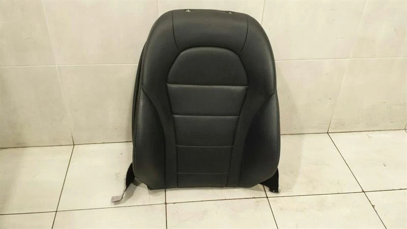 MERCEDES W205 Right Side backrest A2059101147 Rechts Sitz Verkleidung Leder