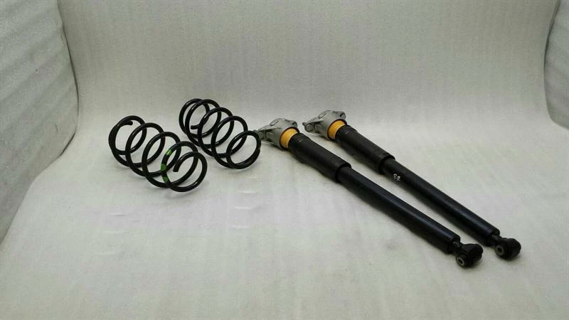 MERCEDES A Class W176 Shock Absorber Rear A1173201131 Stossdämpfer Hinten Set