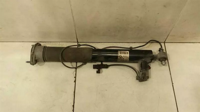 MERCEDES W212 Shock Absorber Rear A2123203230 Stossdämpfer Hinten EDC AMG