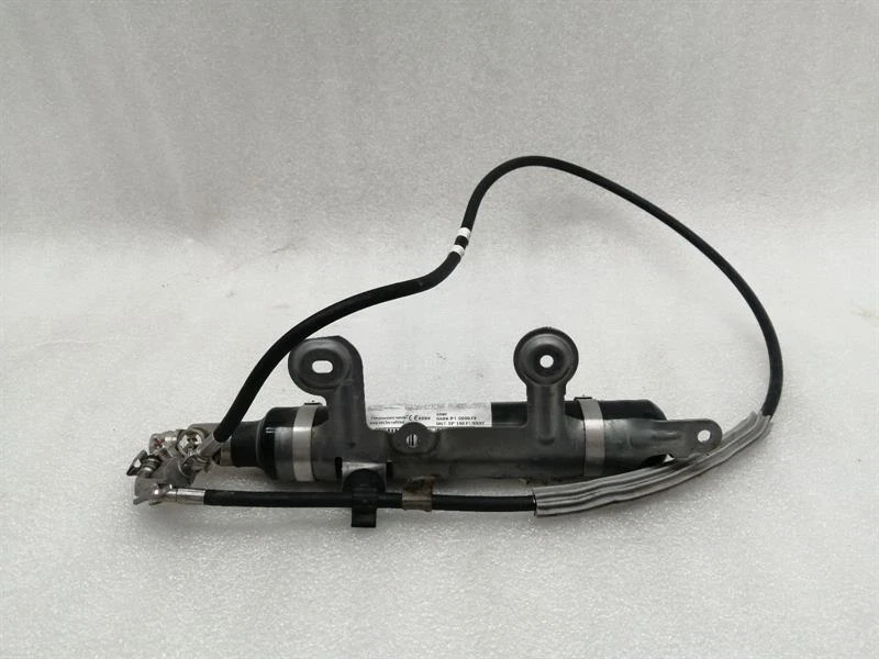 MERCEDES SL R231 Pressure Medium Reservior A2318600700 Druckmittelbehaelter