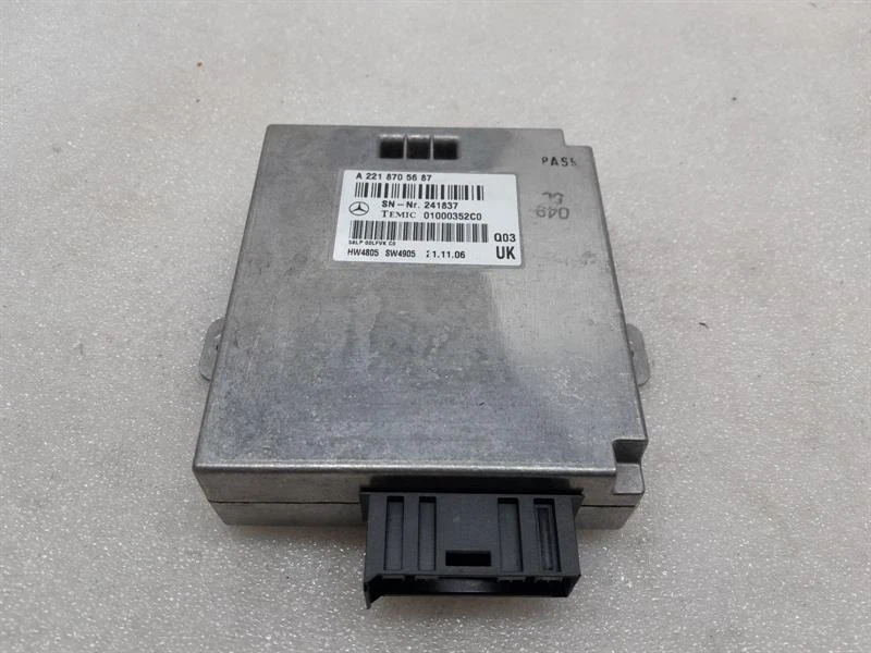 MERCEDES CL W216 Linguatronic Electronic module A2218705687 LINGUATRONISCHES ECU