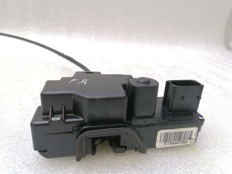 CHEVROLET CORVETTE C6 Door lock RIGHT 15946780 Türschloss  RECHTS - Image 2