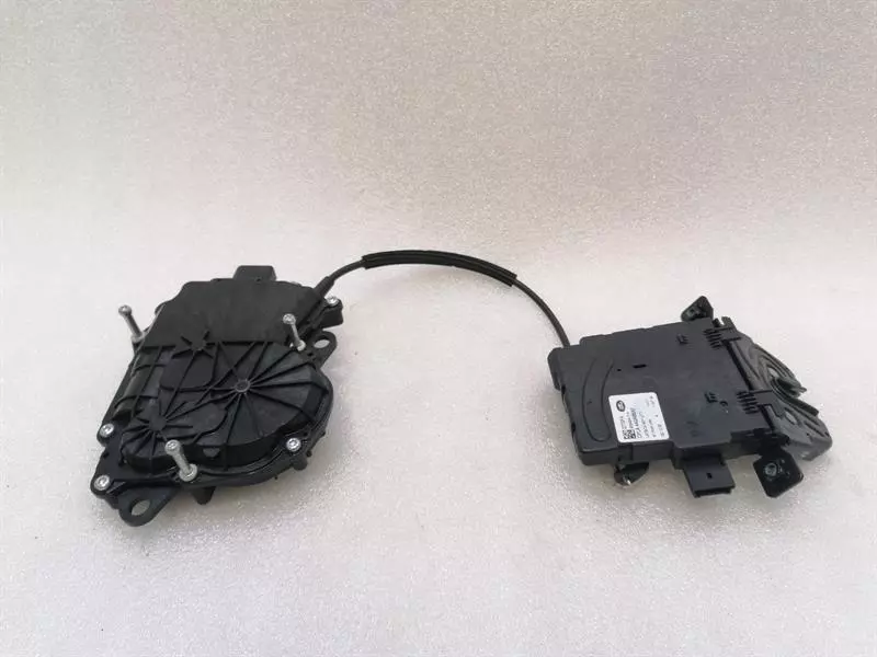 JAGUAR i-PACE X590 EV400 Boot lock CPLA-442A66-AF Heckklappe Schloss