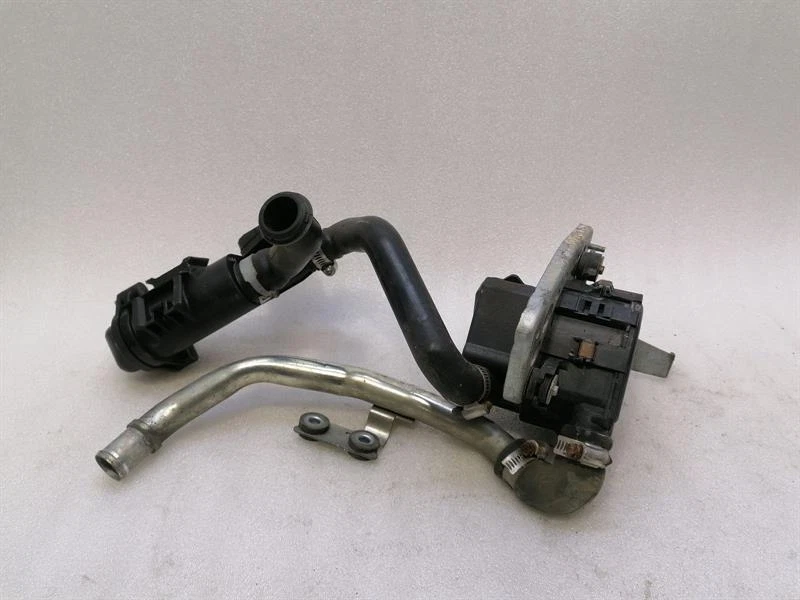 NISSAN GT-R R35 Secondary Air pump 14810JF03B Sekundärluftpumpe Luft Pumpe