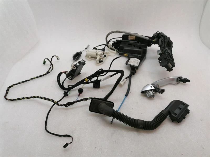 MERCEDES CL W217 Right Door lock + Handle A0997201201 RHD RECHTSLENKER