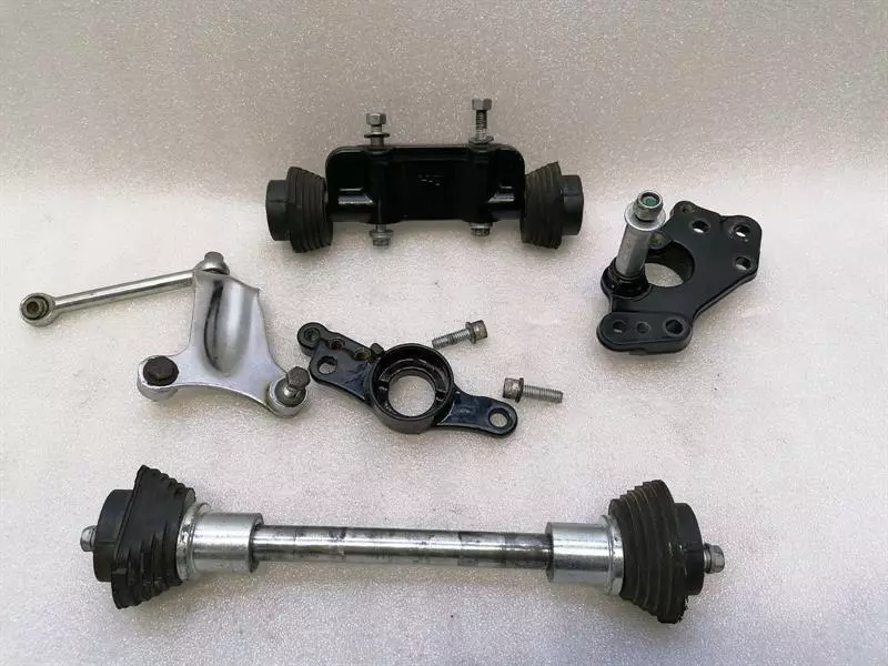 HARLEY-DAVIDSON TOURING Engine mount 47159-09BHP Motorhalter 16400005 47540-11