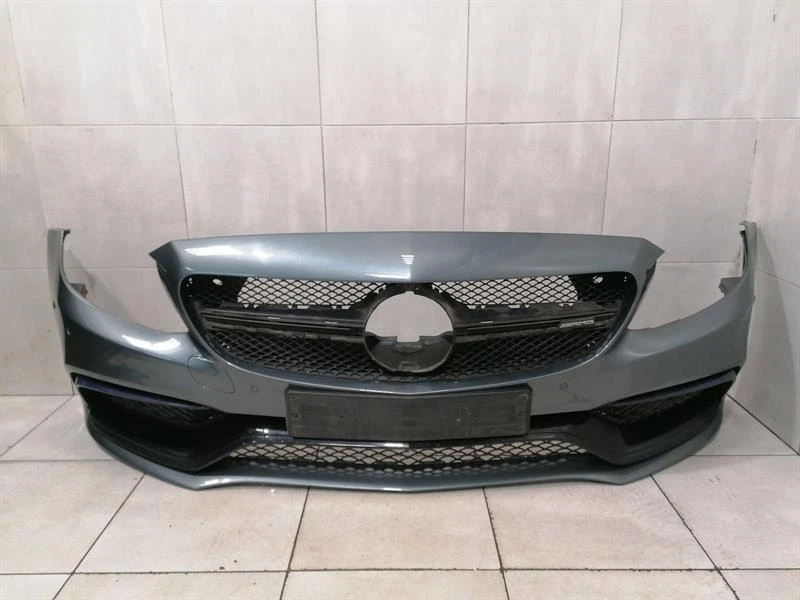 MERCEDES C63 AMG MK1 W205 Front Bumper A2058804701 KOMPLETT Vorne Stoßstange