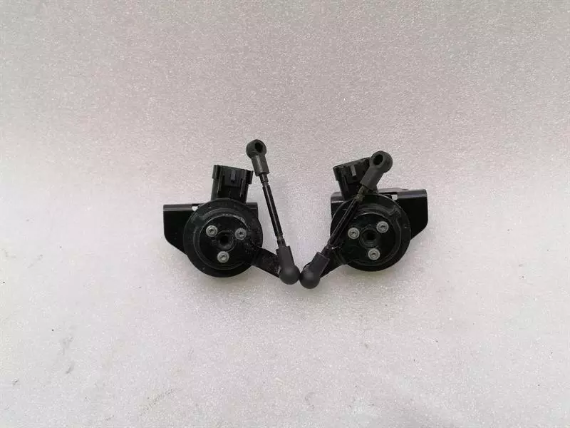 CHEVROLET CORVETTE C7 LEVEL SENSOR SET 23110568  Ride Control