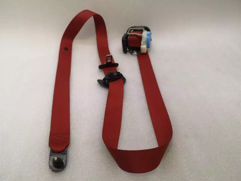 MERCEDES A Class W176 Front seatbelt A1768602185 Sicherheitsgurt Gurt Vorne li