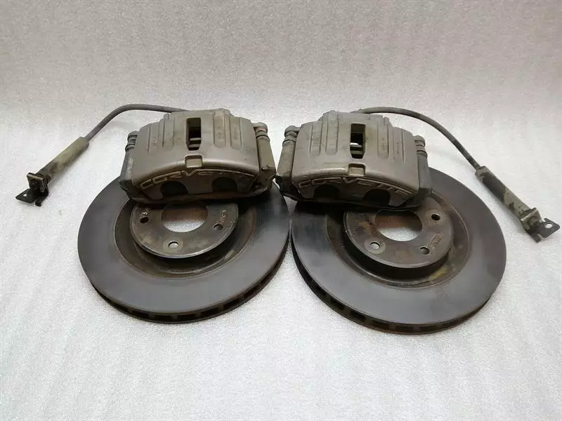 CHEVROLET CORVETTE C6 Front Brake set 88955509 Bremsanlage vorne satz