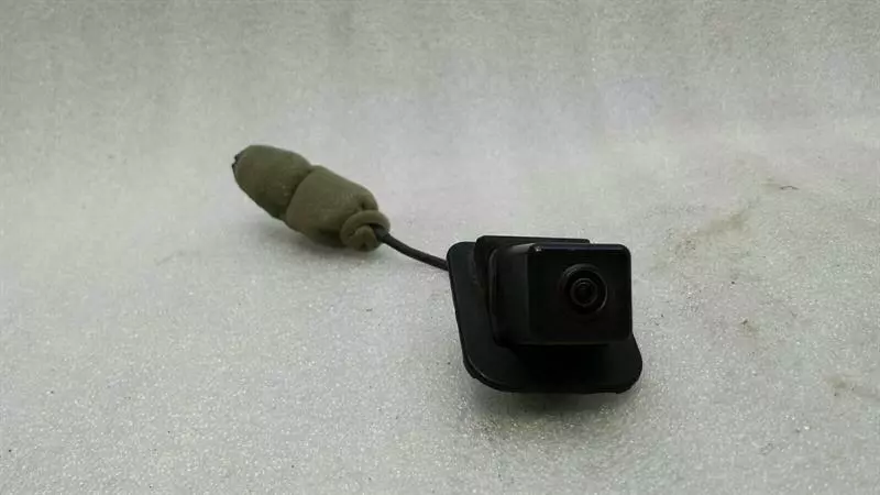 MERCEDES C Class W204 Rear View Camera A2048200797 Rückfahrkamera