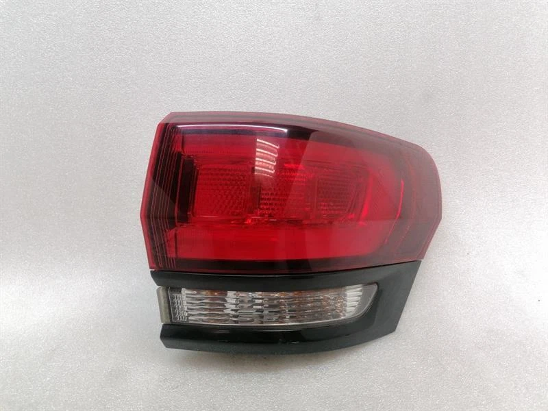 JEEP GRAND CHEROKEE WK2 Right Rear Light 68142940AE Rückleuchte Hinten Rechts