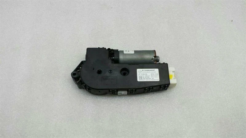 MERCEDES A Class W176 Sun Roof Motor A1769064600 Schiebedachmotor