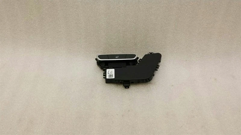 MERCEDES S-class W222 RRH Seat Heated Switch A2229051201 Sitz Heizung Schalter