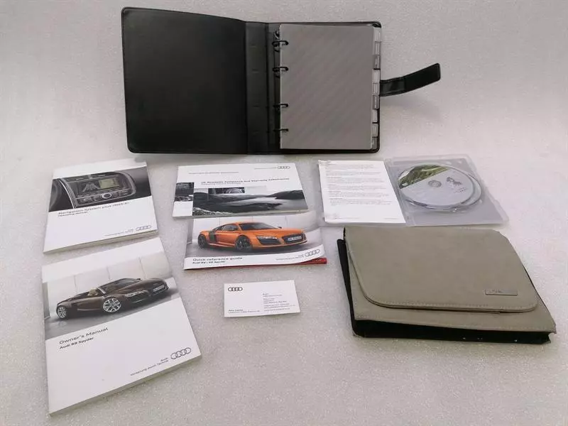 AUDI R8 TYPE 42 V10 5.2 SPYDER service booklet / Maintenance Handbuch