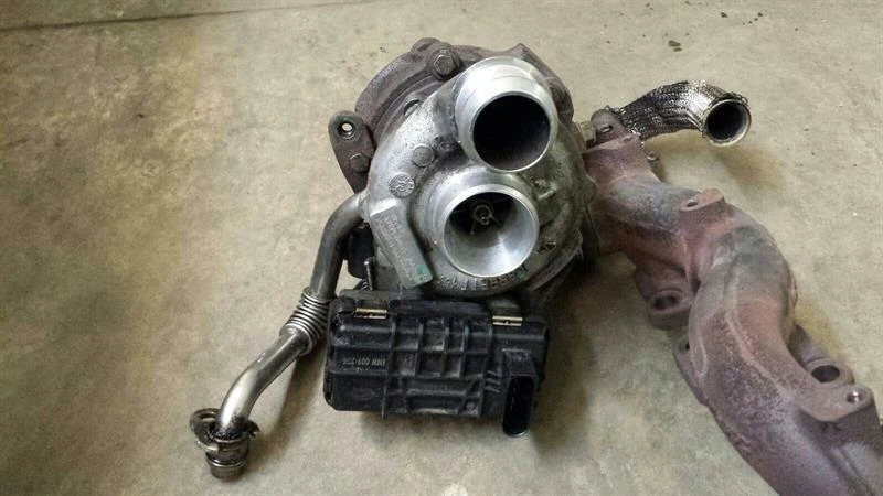 JAGUAR XJ X350 Turbolader Rechts C2C38924 Right Turbo Charger 2.7D 6R8Q-6K682-AA
