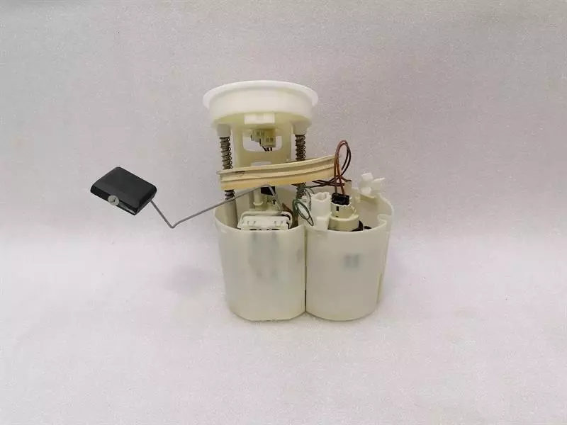 AMG MERCEDES CLS W219 Fuel Pump Electric A2114701794 Kraftstoffpumpe E55 CLS55