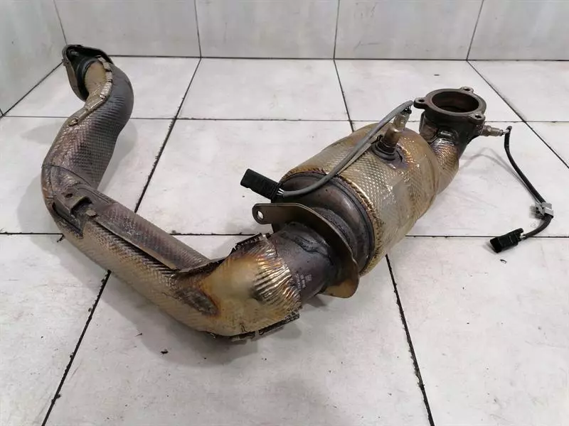 MERCEDES A35 AMG W177 Catalytic Converter A2474905902 Katalysator