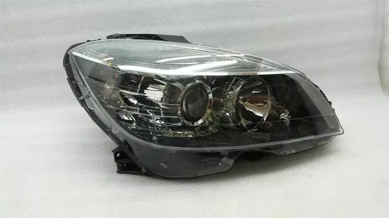 MERCEDES C Class W204 Right Headlamp Headlight AMG Sport RHD Halogen