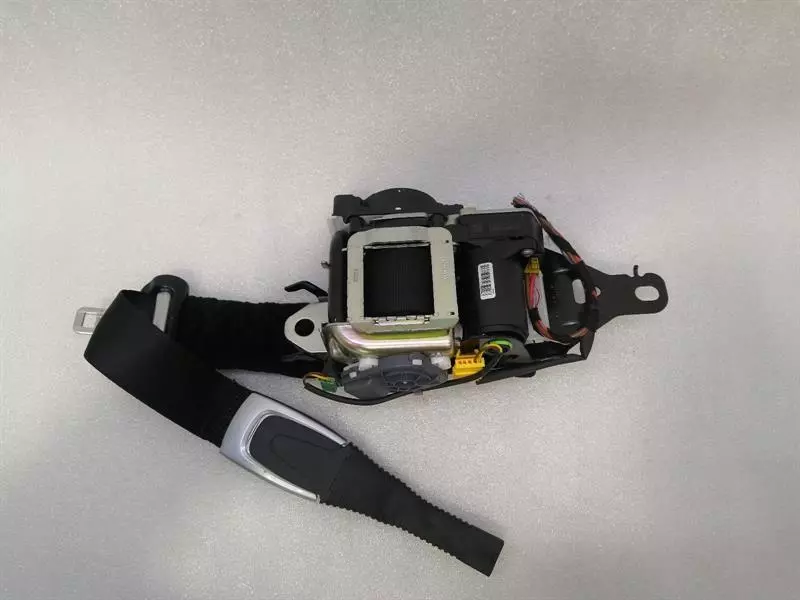 MERCEDES S-class W222 Front Right seatbelt A2228604600 Sicherheitsgurt Vorne Re