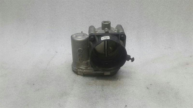 MERCEDES C Class W205 Throttle Body A2701410025 Drosselklappe M274