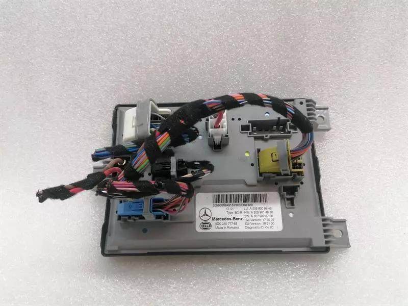 MERCEDES C Class W205 Electronic module A2059009845 Steuergerät SAM BCM
