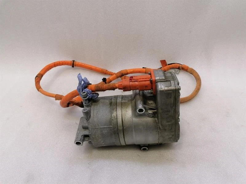 BENTLEY BENTAYGA 36A MK2 A/C Compressor 4G0816797E Klimakompressor