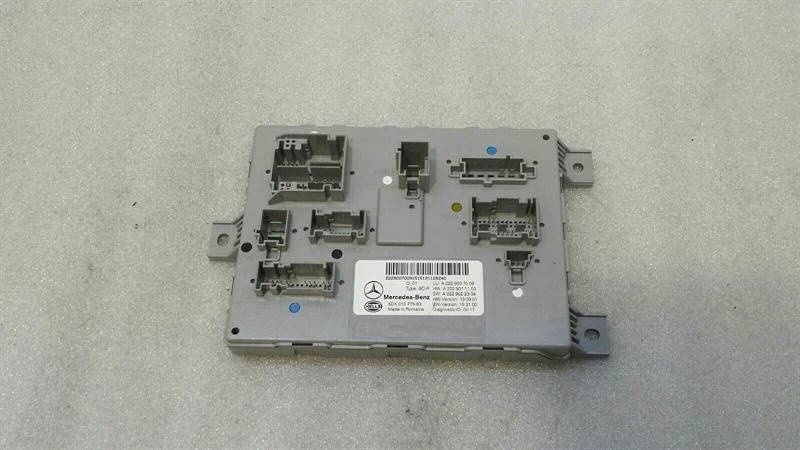 MERCEDES C Class W205 SAM Unit A2229007009 SAM Steuergerät