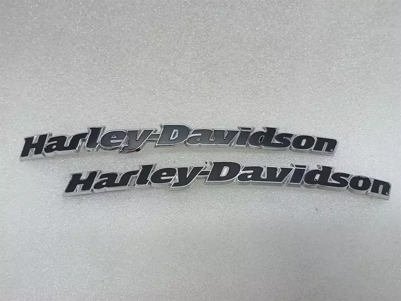 HARLEY-DAVIDSON 62417-10 FUEL TANK EMBLEM SET LOGO BADGES RIGHT LEFT