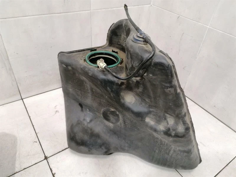 CHEVROLET CORVETTE C6 Right Fuel Tank 10310017 Rechts Kraftstofftank - Image 3