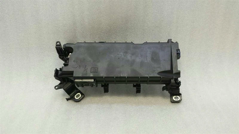 MERCEDES A Class W176 W246 Fuse Box A2465400340 Sicherungskasten SAM