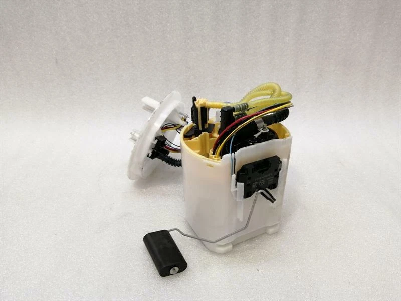 MERCEDES A Class W177 A35 AMG Fuel Pump Electric A2474703300 Kraftstoffpumpe