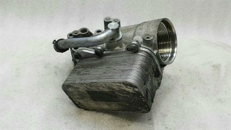MERCEDES A45 AMG W176 Oil filter housing A1331800210 Ölkühler Halter M133 2.0T