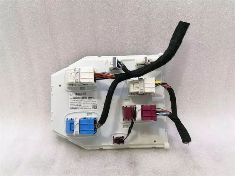 MERCEDES A35 AMG W177 Body Control Module A2479008109 Steuergerät BCM