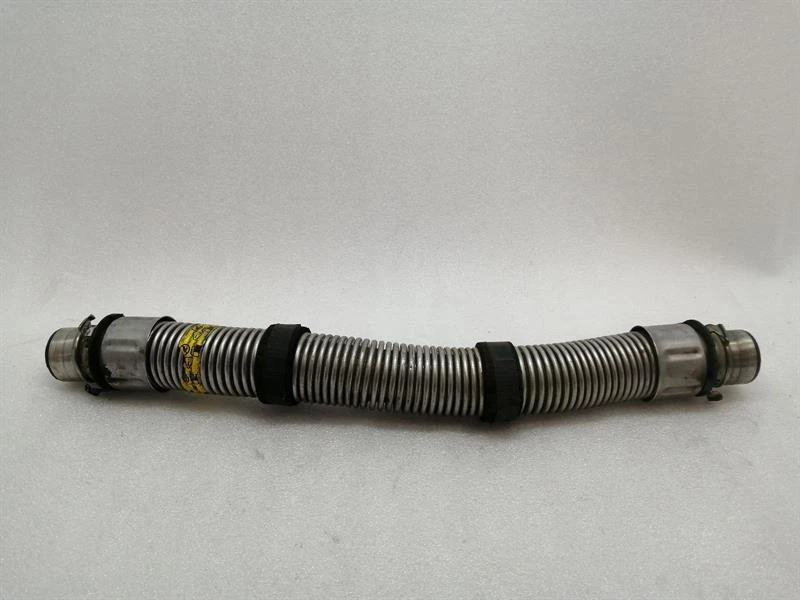 CHEVROLET CORVETTE C6 Fuel Filler Neck 15223882 Kraftstoffleitung