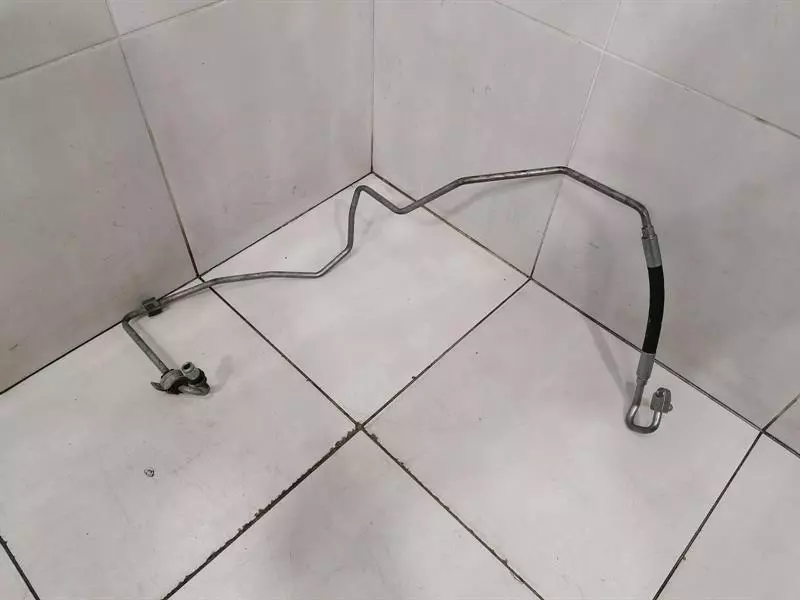 MERCEDES SL63 AMG R231 ABC Oil Pipe A2313200100 Schlauch