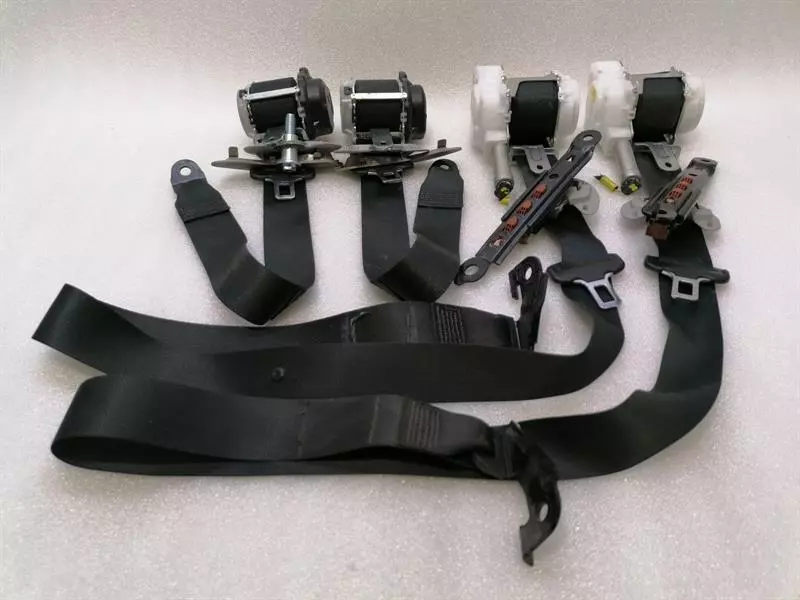 LEXUS RX RX450h AL20 seatbelt SET Sicherheitsgurt Gurt SATZ