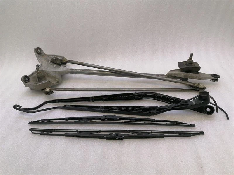 CHEVROLET CORVETTE C6 Front Wiper Linkage 25820788 Wischermotor Vorne