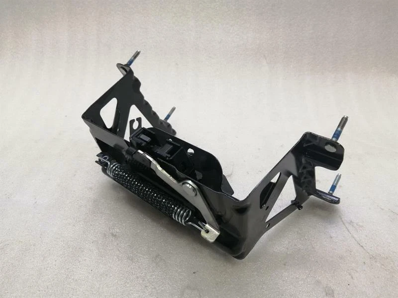 CHEVROLET CORVETTE C7 Z06 Boot lock 23209195 Heckklappe Schloss - Image 3