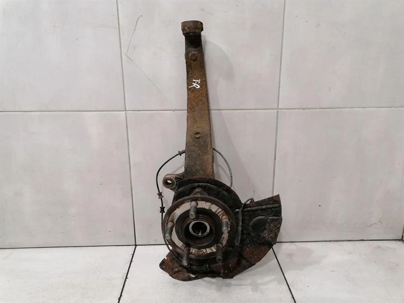 JEEP GRAND CHEROKEE WK2 SRT8 6.4 FRH Hub 68022628AD Radlagergehäuse Vorne Rechts