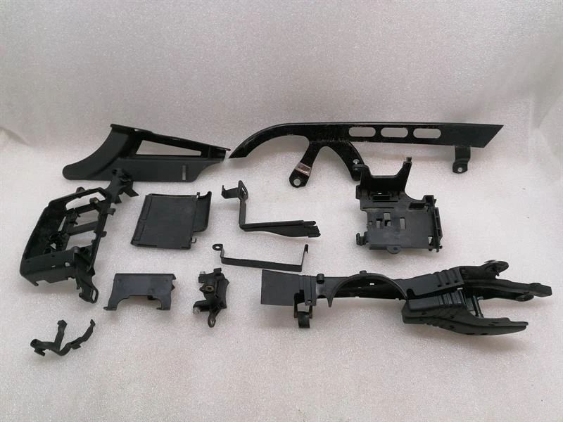 HARLEY-DAVIDSON XL1200 SPORTSTER ROADSTER HOLDER MOUNT 66000031-02 RIEMENSCHUTZ