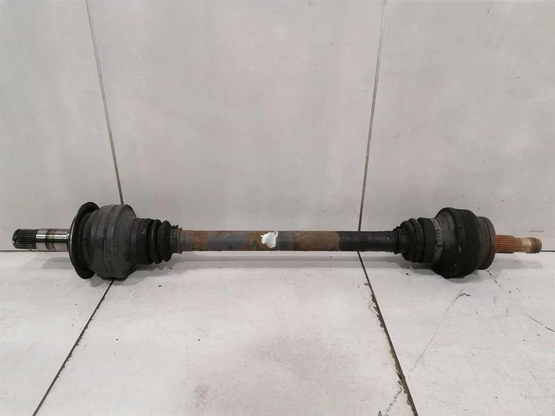 MERCEDES S W221 Antriebswelle Rechts A2213503610 Rear Right Drive Shaft S63 AMG
