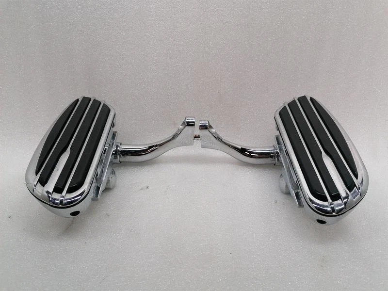 HARLEY-DAVIDSON CVO Footrest Rear Set 50700-04 Fußstütze 51510-09 50701-04
