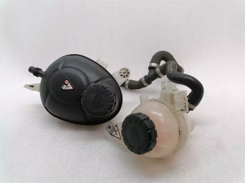 MERCEDES C Class W205 Expansion Tank A2055000049 Ausgleichbehälter Kühlwasser