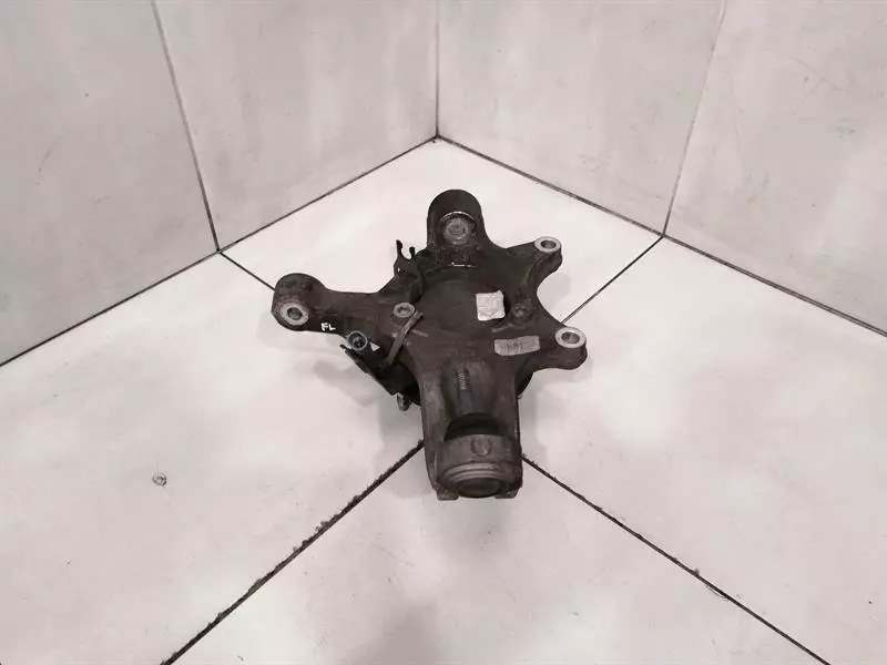 CHEVROLET CORVETTE C6 Left Front Hub 88965637 Radlagergehäuse Vorne Links - Image 2